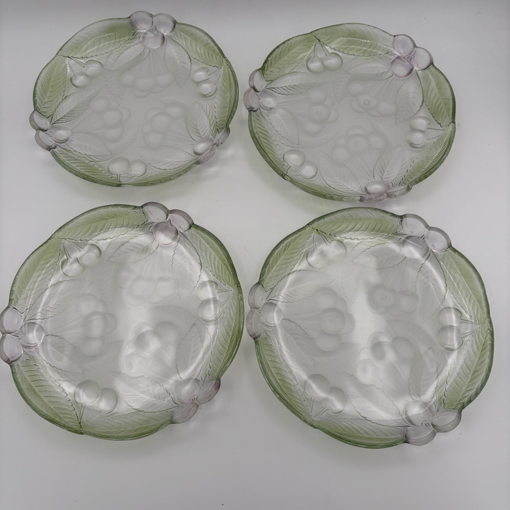 MIKASA Set of 4 - 7 1/2 inch Crystal Salad/Dessert Plates Cherries Jubilee
